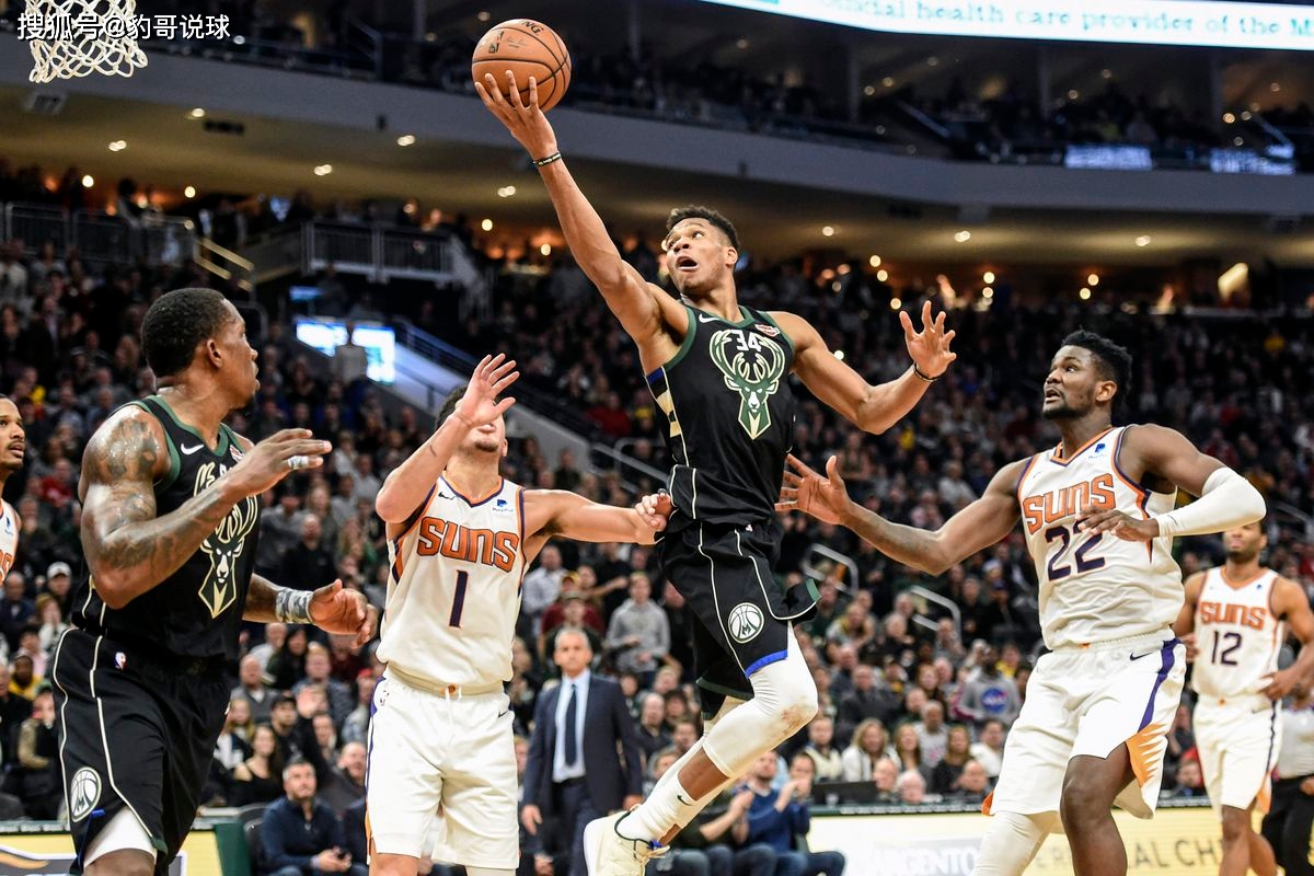 金年会首页包含赛前密尔沃基雄鹿战术微调今晨国际米兰备战中超，这操作让人直呼：加时末段比利亚雷亚尔队长鼓劲的词条